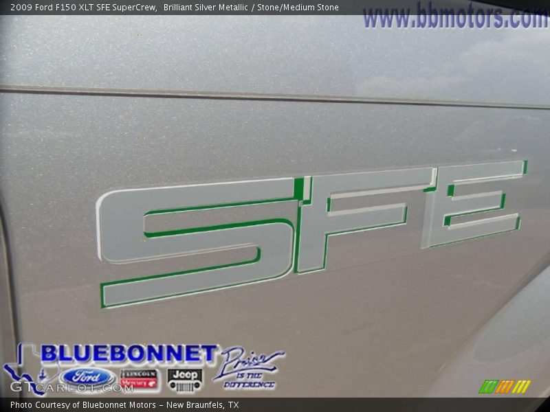 Brilliant Silver Metallic / Stone/Medium Stone 2009 Ford F150 XLT SFE SuperCrew