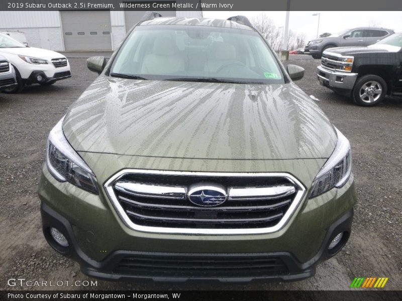 Wilderness Green Metallic / Warm Ivory 2019 Subaru Outback 2.5i Premium