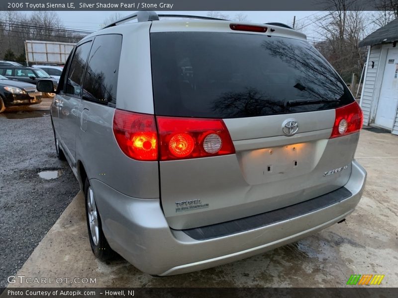 Silver Shadow Pearl / Stone Gray 2006 Toyota Sienna LE