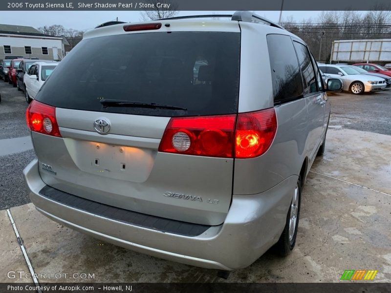 Silver Shadow Pearl / Stone Gray 2006 Toyota Sienna LE
