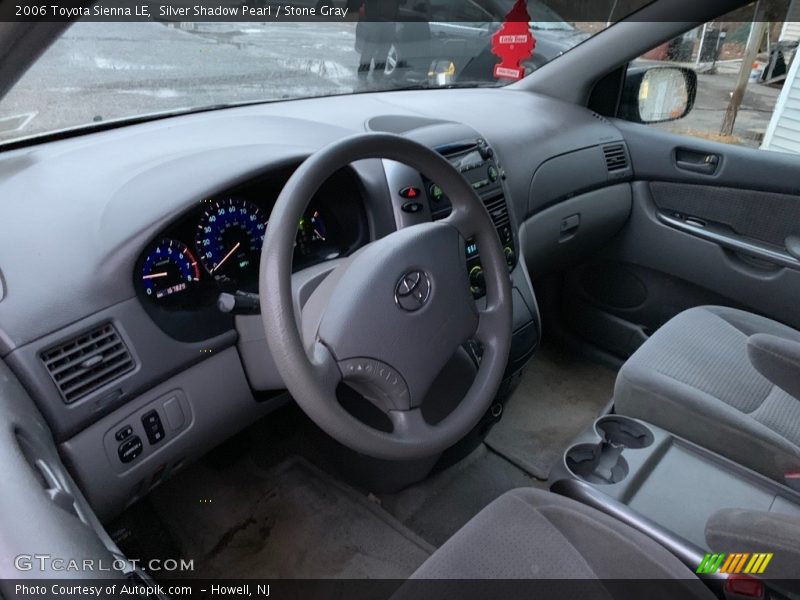 Silver Shadow Pearl / Stone Gray 2006 Toyota Sienna LE