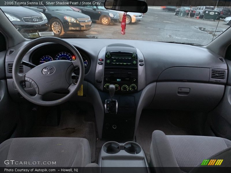 Silver Shadow Pearl / Stone Gray 2006 Toyota Sienna LE