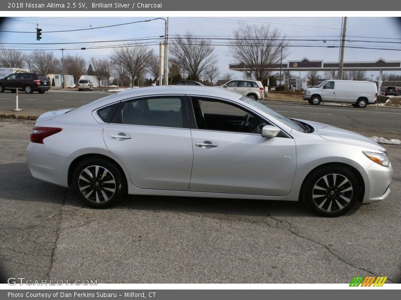 Brilliant Silver / Charcoal 2018 Nissan Altima 2.5 SV