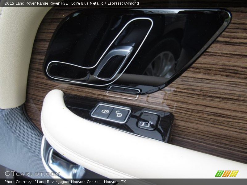 Loire Blue Metallic / Espresso/Almond 2019 Land Rover Range Rover HSE