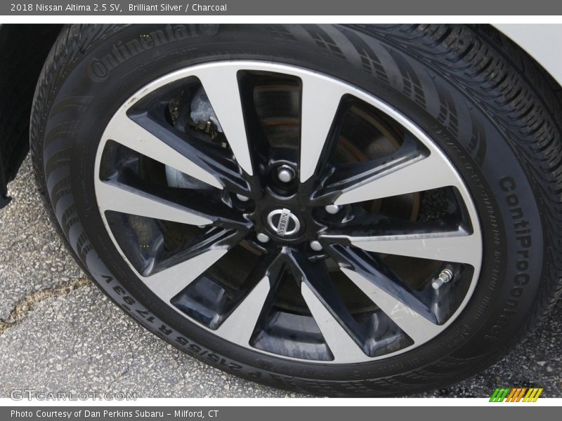 Brilliant Silver / Charcoal 2018 Nissan Altima 2.5 SV