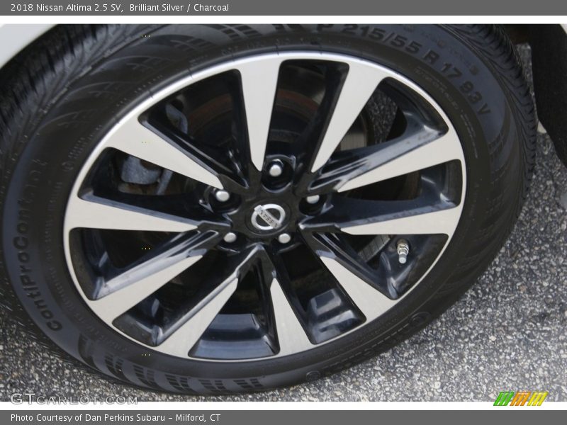 Brilliant Silver / Charcoal 2018 Nissan Altima 2.5 SV