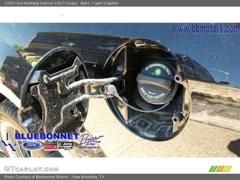 Black / Light Graphite 2008 Ford Mustang Sherrod 300 S Coupe