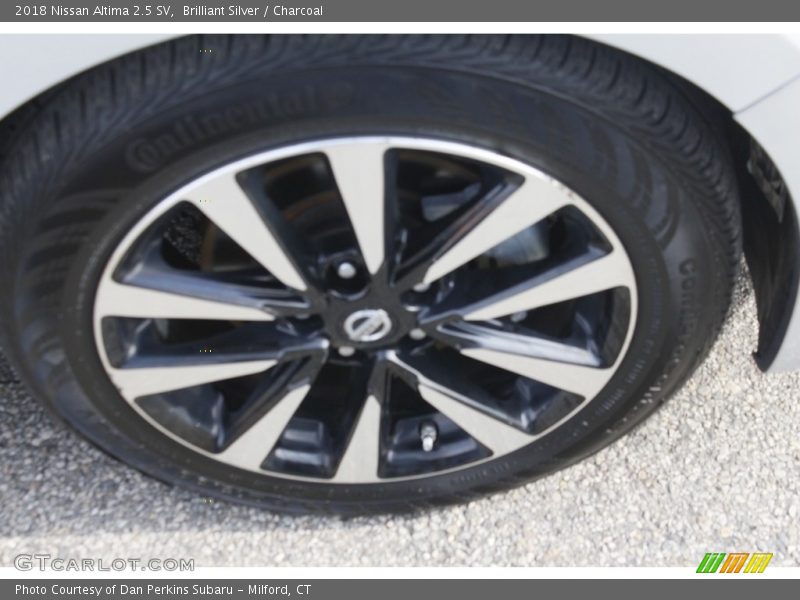 Brilliant Silver / Charcoal 2018 Nissan Altima 2.5 SV
