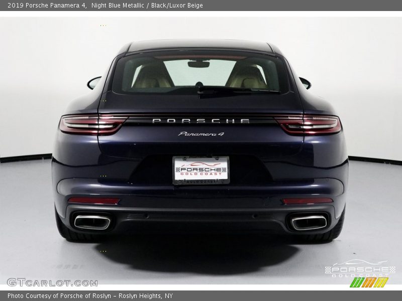 Night Blue Metallic / Black/Luxor Beige 2019 Porsche Panamera 4