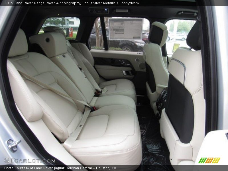 Indus Silver Metallic / Ebony/Ivory 2019 Land Rover Range Rover Autobiography