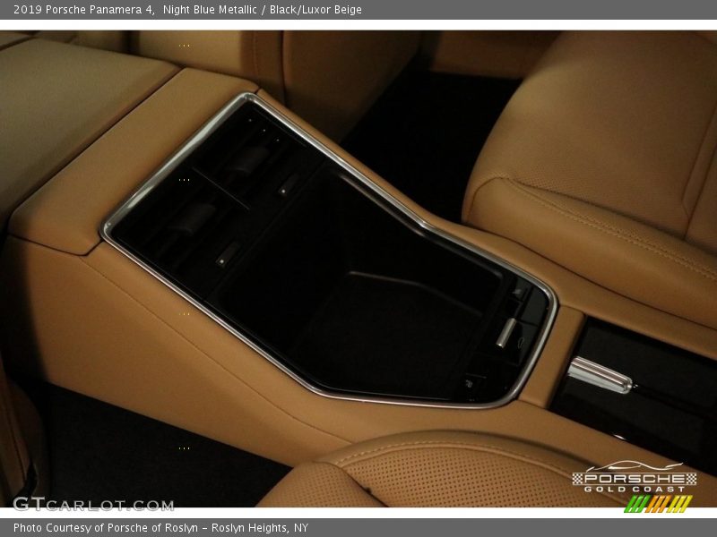 Night Blue Metallic / Black/Luxor Beige 2019 Porsche Panamera 4