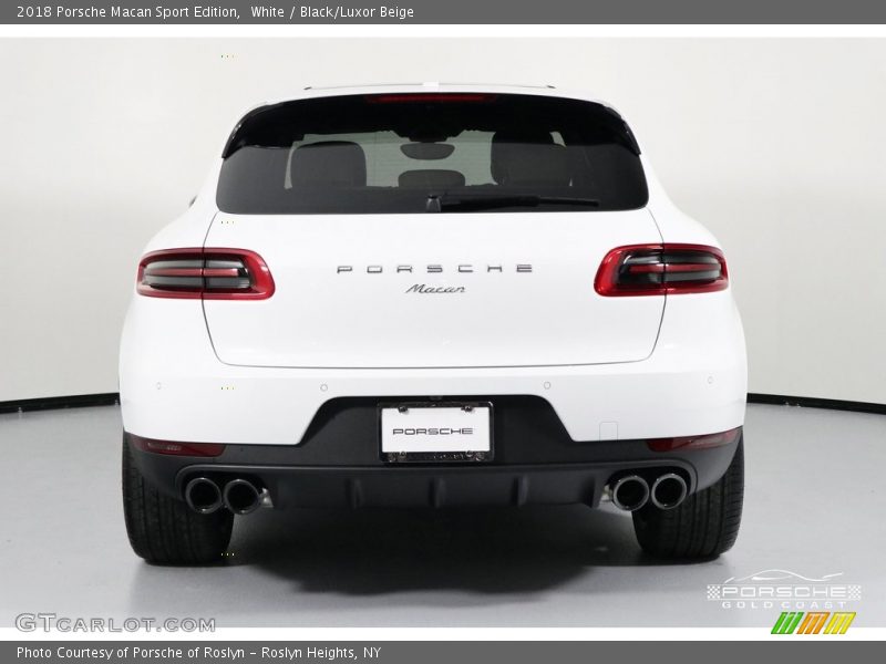 White / Black/Luxor Beige 2018 Porsche Macan Sport Edition