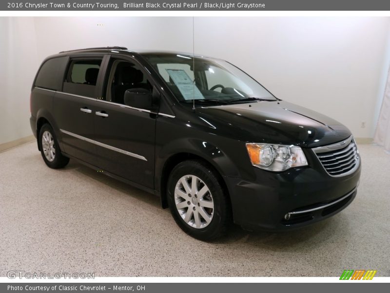 Brilliant Black Crystal Pearl / Black/Light Graystone 2016 Chrysler Town & Country Touring