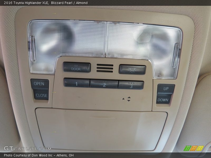 Blizzard Pearl / Almond 2016 Toyota Highlander XLE