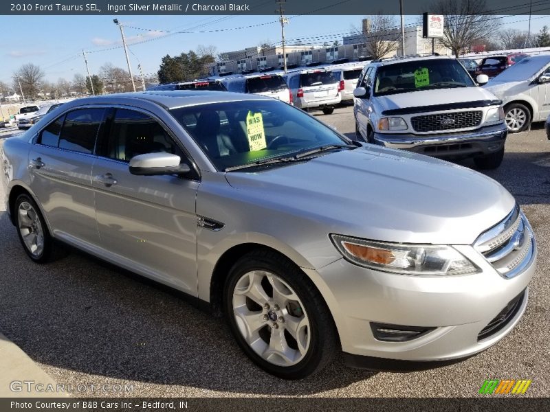 Ingot Silver Metallic / Charcoal Black 2010 Ford Taurus SEL