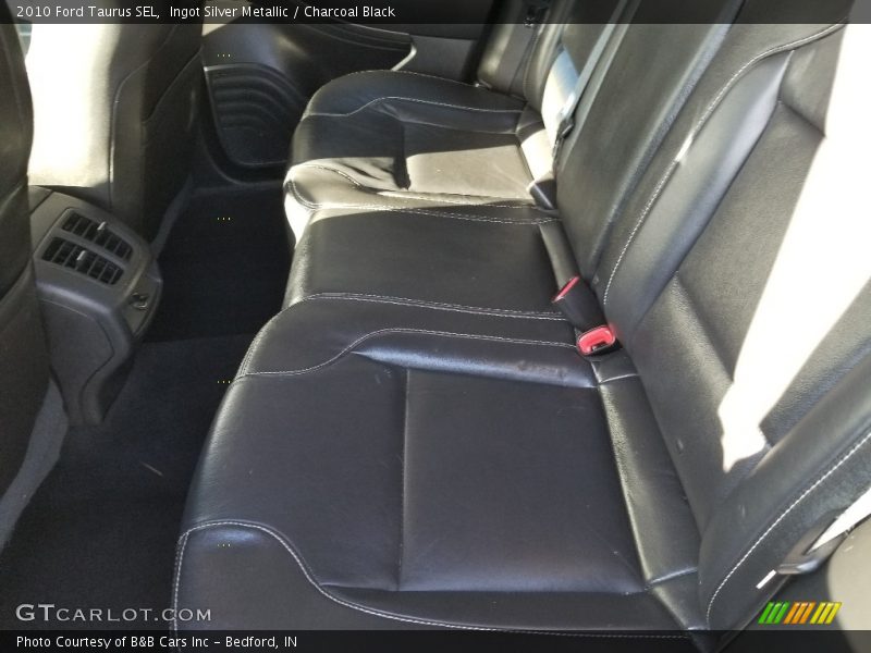 Ingot Silver Metallic / Charcoal Black 2010 Ford Taurus SEL