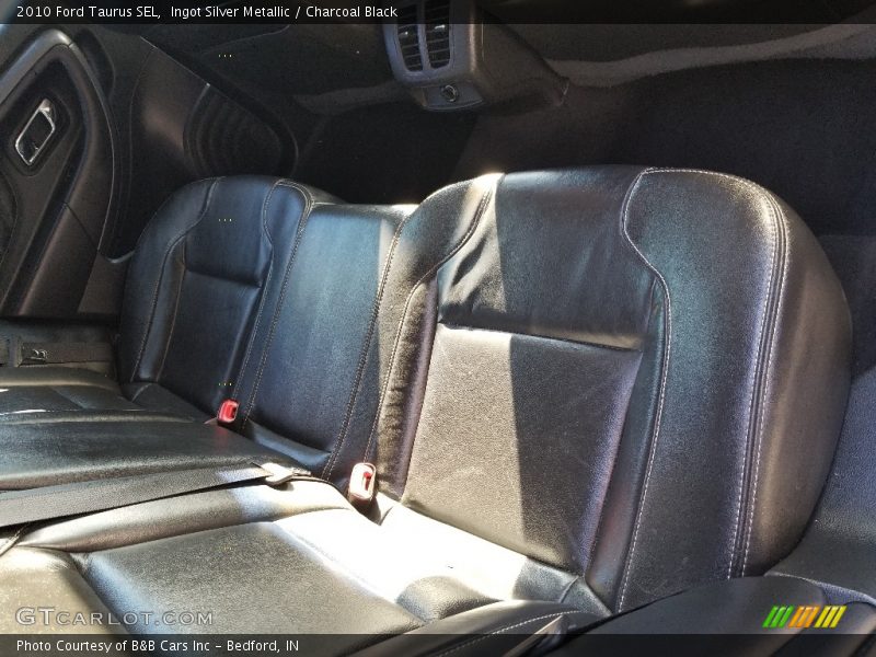 Ingot Silver Metallic / Charcoal Black 2010 Ford Taurus SEL