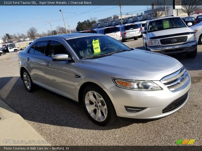 Ingot Silver Metallic / Charcoal Black 2010 Ford Taurus SEL