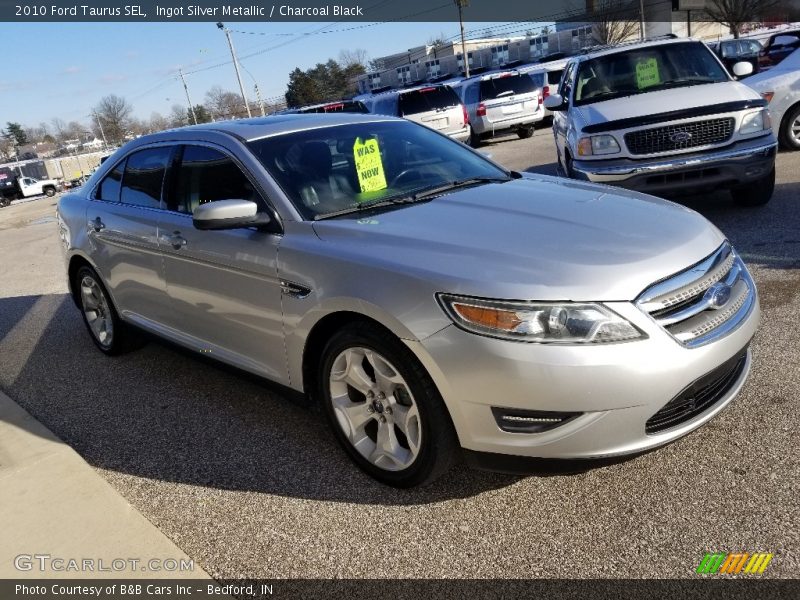 Ingot Silver Metallic / Charcoal Black 2010 Ford Taurus SEL
