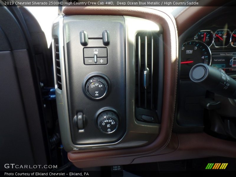 Deep Ocean Blue Metallic / High Country Saddle 2019 Chevrolet Silverado 2500HD High Country Crew Cab 4WD
