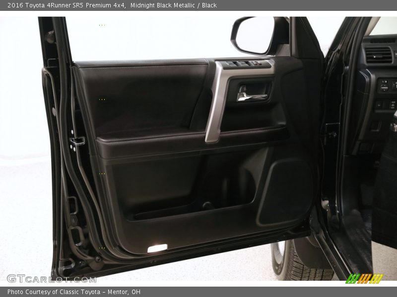 Midnight Black Metallic / Black 2016 Toyota 4Runner SR5 Premium 4x4