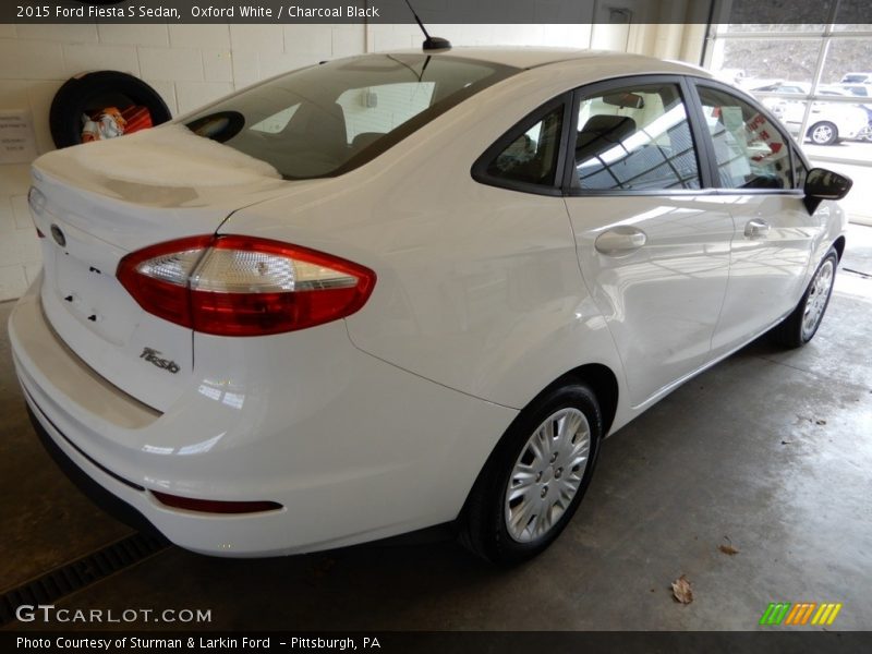 Oxford White / Charcoal Black 2015 Ford Fiesta S Sedan