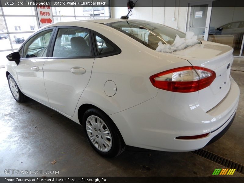 Oxford White / Charcoal Black 2015 Ford Fiesta S Sedan