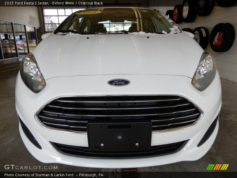 Oxford White / Charcoal Black 2015 Ford Fiesta S Sedan