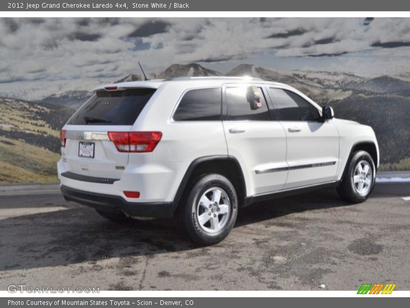 Stone White / Black 2012 Jeep Grand Cherokee Laredo 4x4