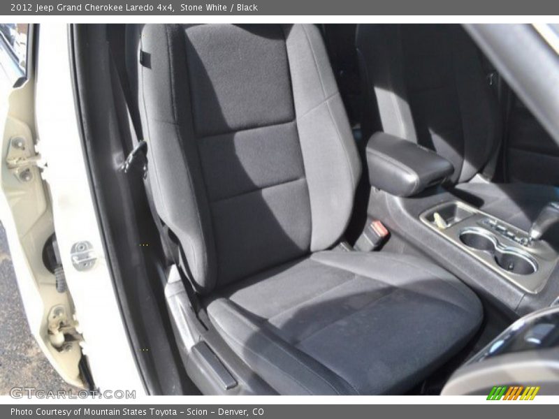 Stone White / Black 2012 Jeep Grand Cherokee Laredo 4x4