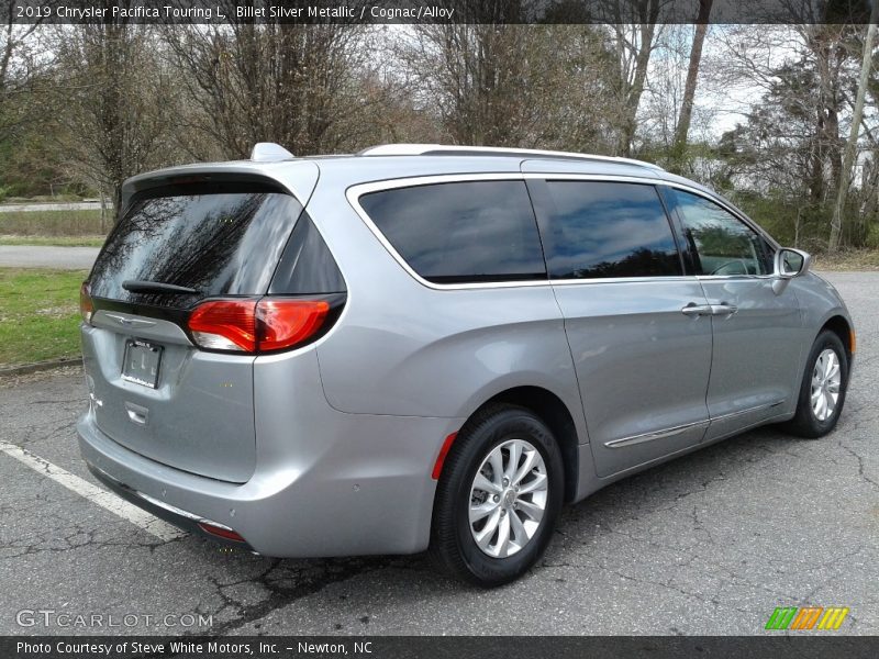 Billet Silver Metallic / Cognac/Alloy 2019 Chrysler Pacifica Touring L