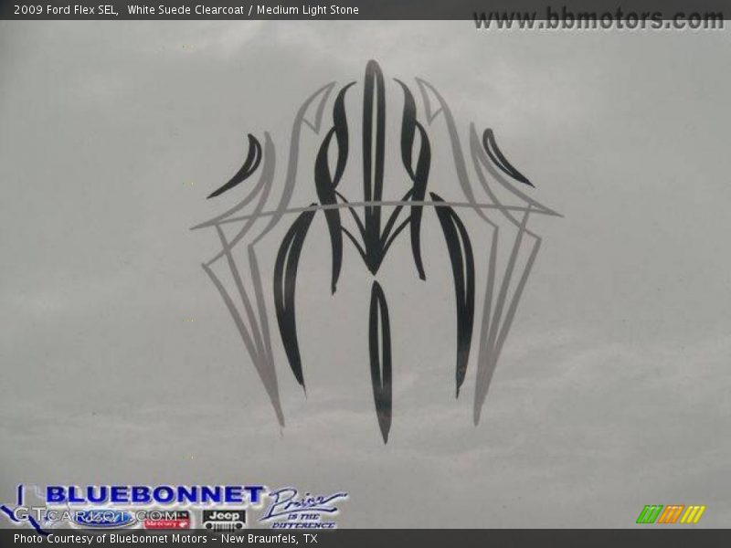 White Suede Clearcoat / Medium Light Stone 2009 Ford Flex SEL
