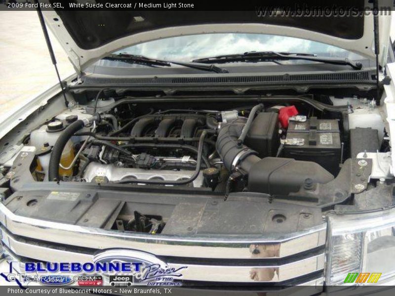 White Suede Clearcoat / Medium Light Stone 2009 Ford Flex SEL