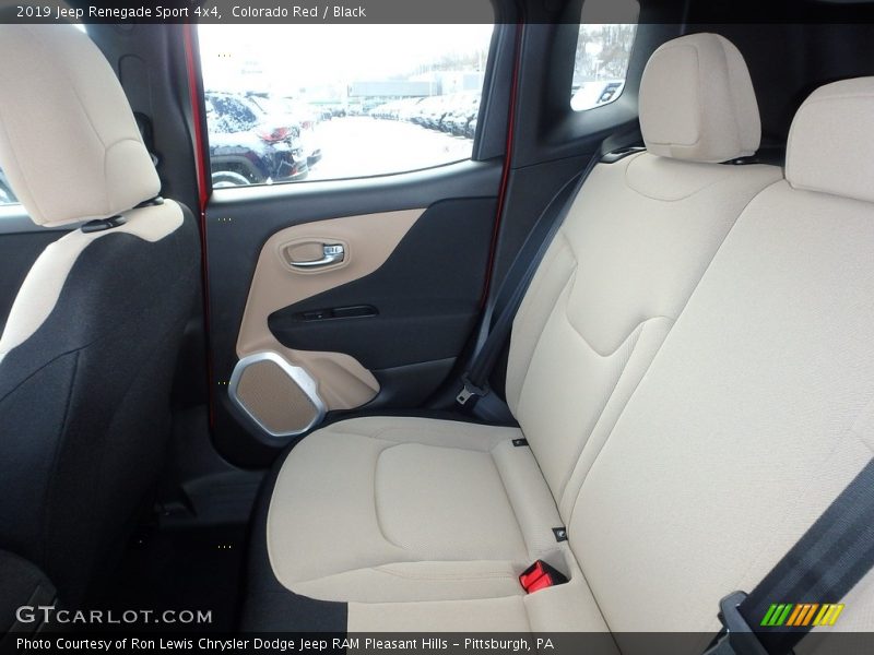 Colorado Red / Black 2019 Jeep Renegade Sport 4x4
