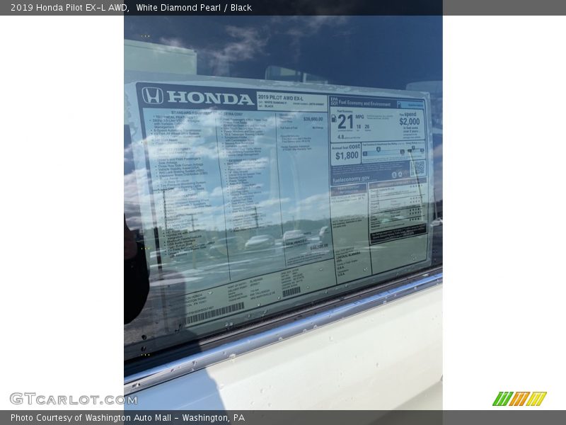 White Diamond Pearl / Black 2019 Honda Pilot EX-L AWD