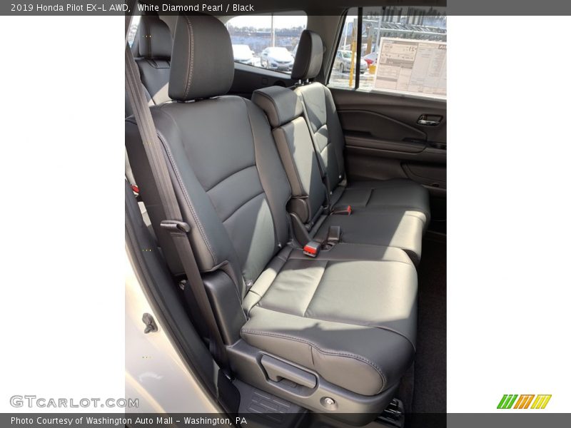 White Diamond Pearl / Black 2019 Honda Pilot EX-L AWD