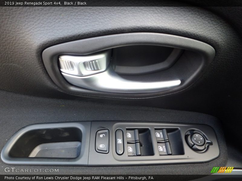 Black / Black 2019 Jeep Renegade Sport 4x4