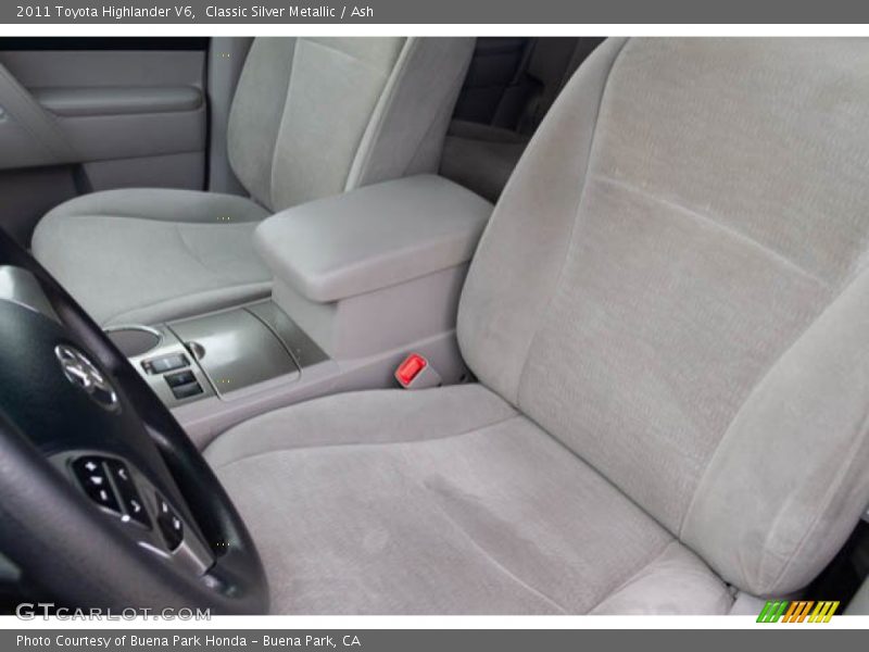 Classic Silver Metallic / Ash 2011 Toyota Highlander V6