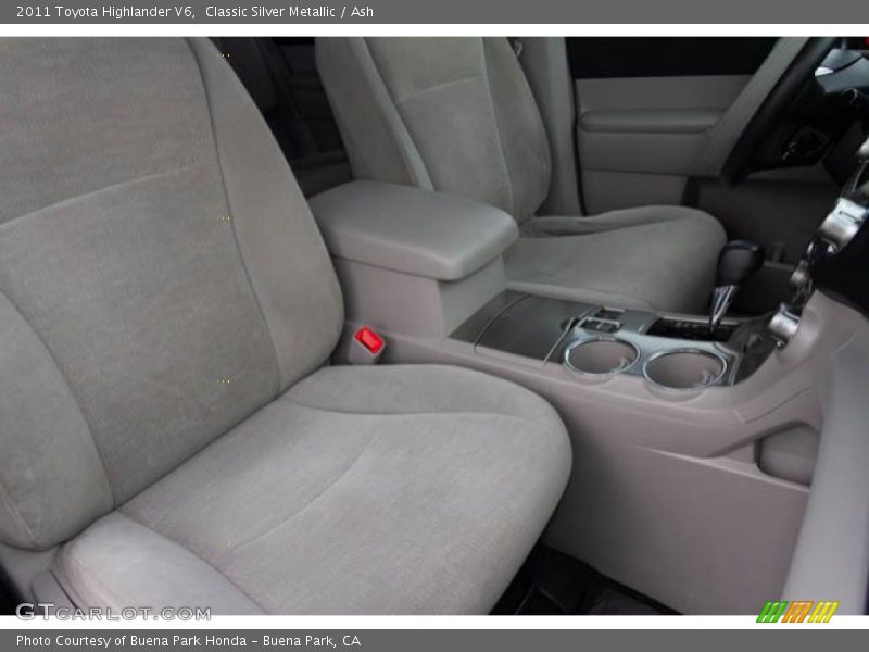 Classic Silver Metallic / Ash 2011 Toyota Highlander V6