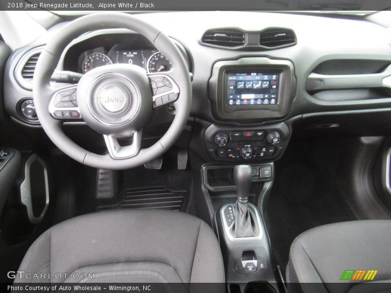 Alpine White / Black 2018 Jeep Renegade Latitude