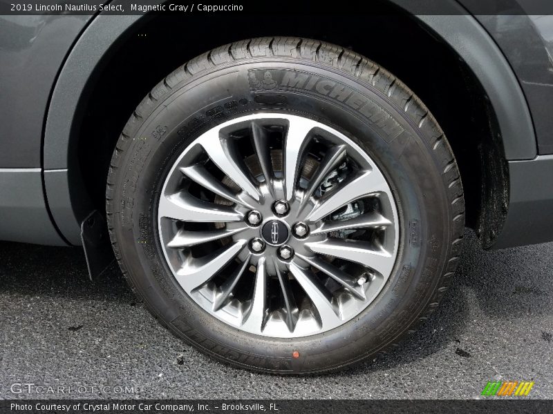 Magnetic Gray / Cappuccino 2019 Lincoln Nautilus Select