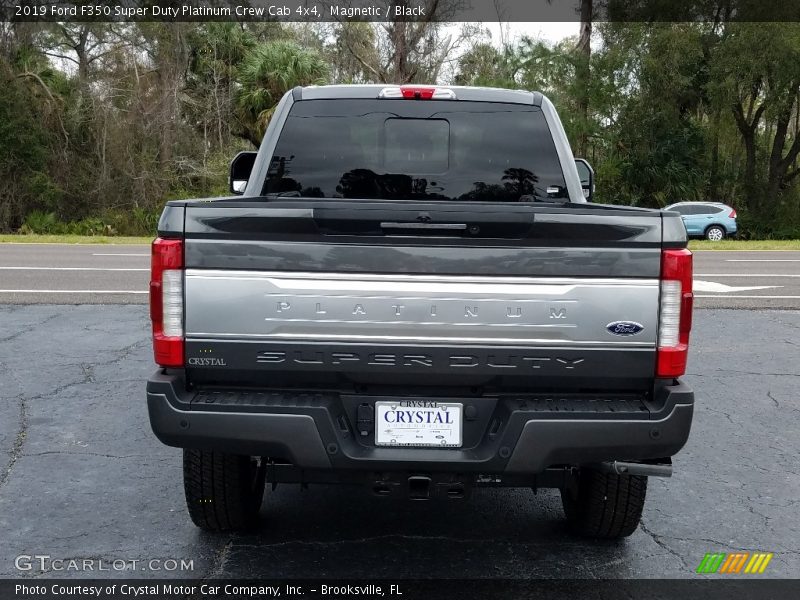 Magnetic / Black 2019 Ford F350 Super Duty Platinum Crew Cab 4x4