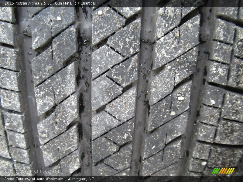 Gun Metallic / Charcoal 2015 Nissan Altima 2.5 SL