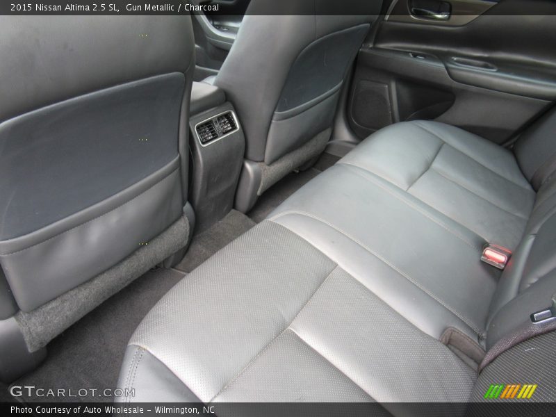 Gun Metallic / Charcoal 2015 Nissan Altima 2.5 SL