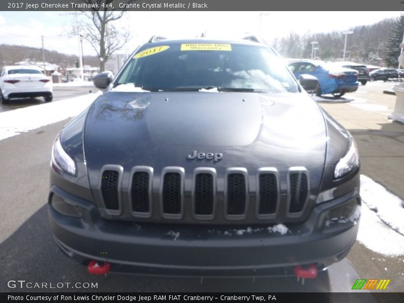 Granite Crystal Metallic / Black 2017 Jeep Cherokee Trailhawk 4x4