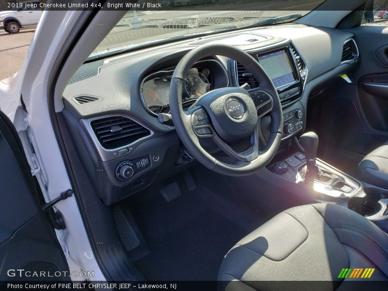 Bright White / Black 2019 Jeep Cherokee Limited 4x4