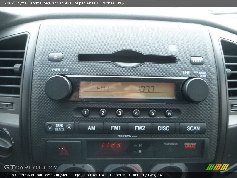 Super White / Graphite Gray 2007 Toyota Tacoma Regular Cab 4x4