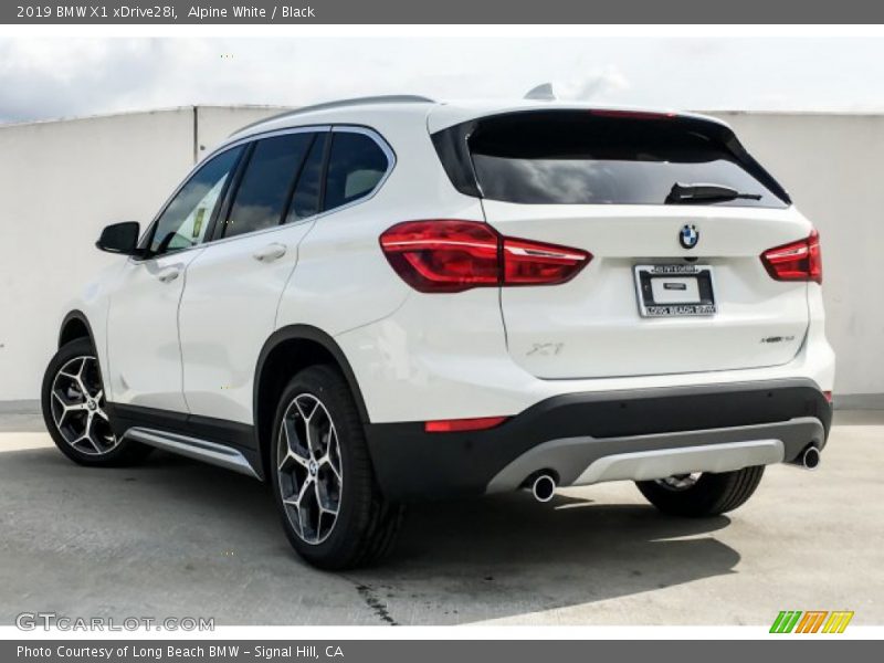 Alpine White / Black 2019 BMW X1 xDrive28i