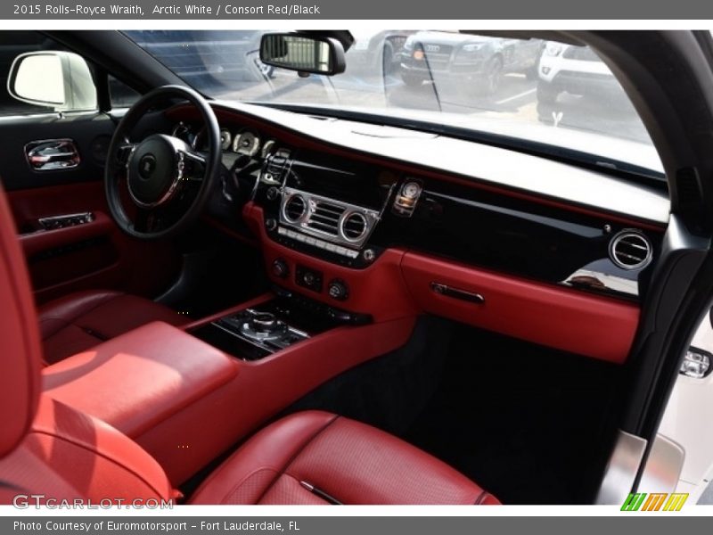 Arctic White / Consort Red/Black 2015 Rolls-Royce Wraith