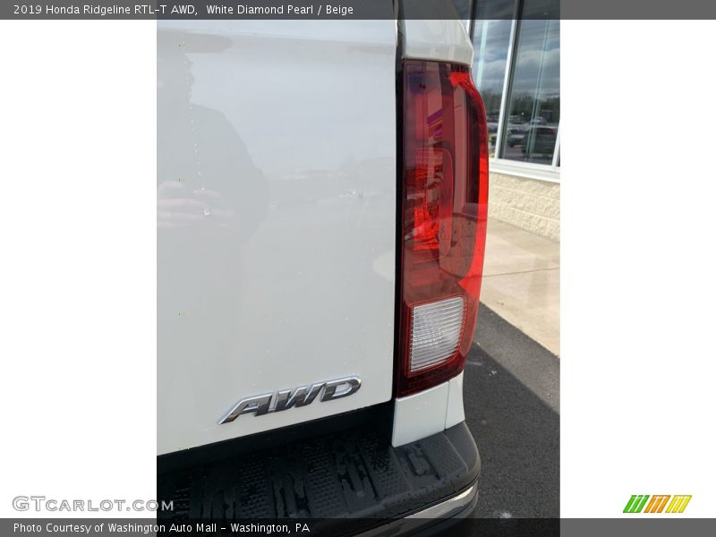 White Diamond Pearl / Beige 2019 Honda Ridgeline RTL-T AWD